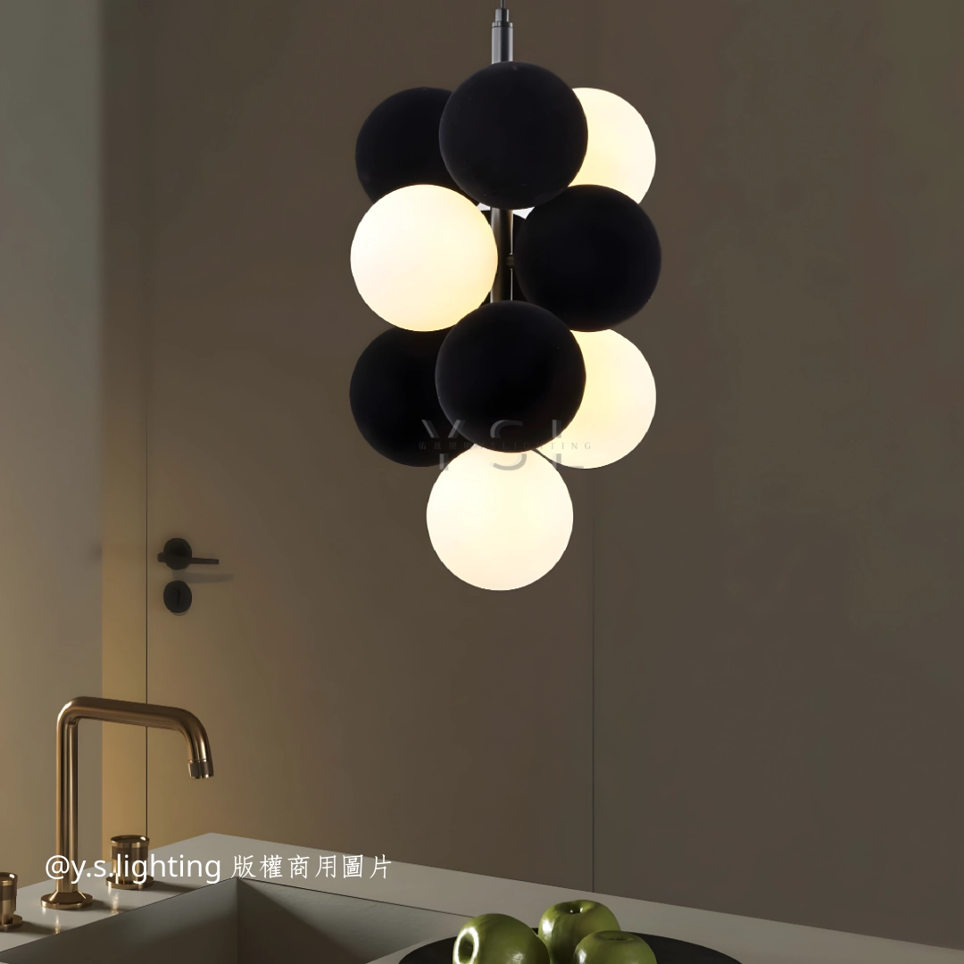 簇擁光球吊燈-直式-2款