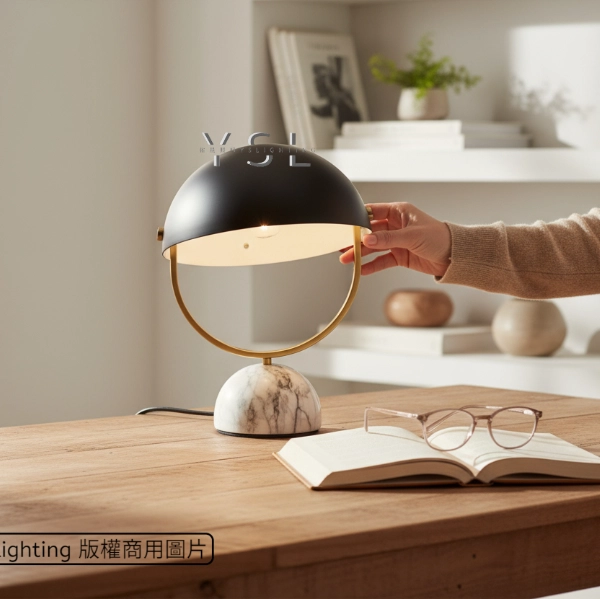 石語繆思檯燈