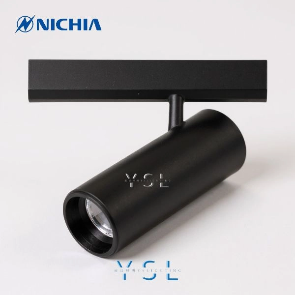 7W、12W、18W │ 13.8長筒投射-磁吸軌道燈