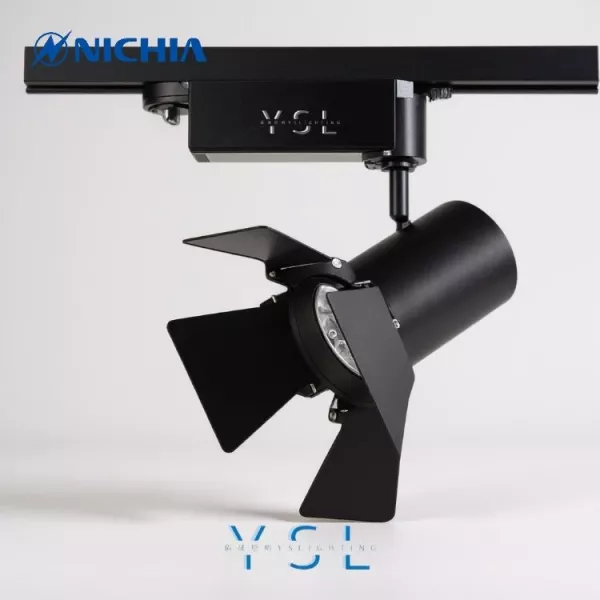 12W 、15W、20W、30W  │ 基礎款四葉片攝影棚-軌道燈