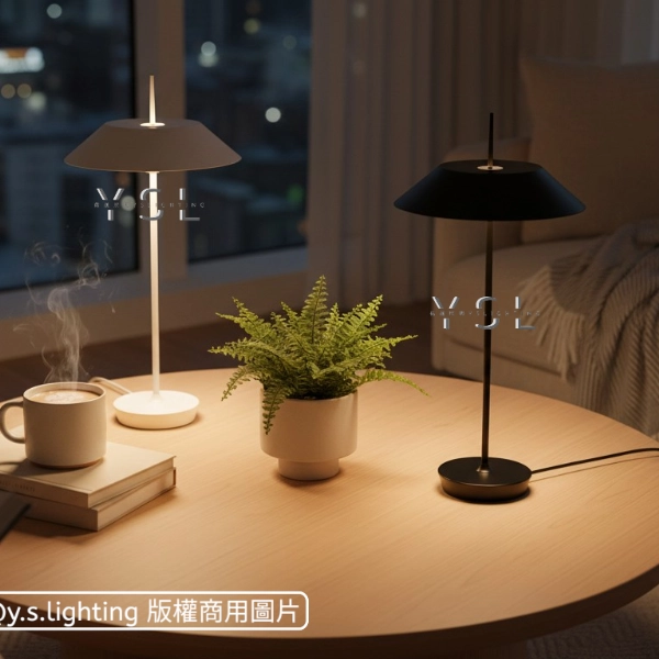 Dircular檯燈
